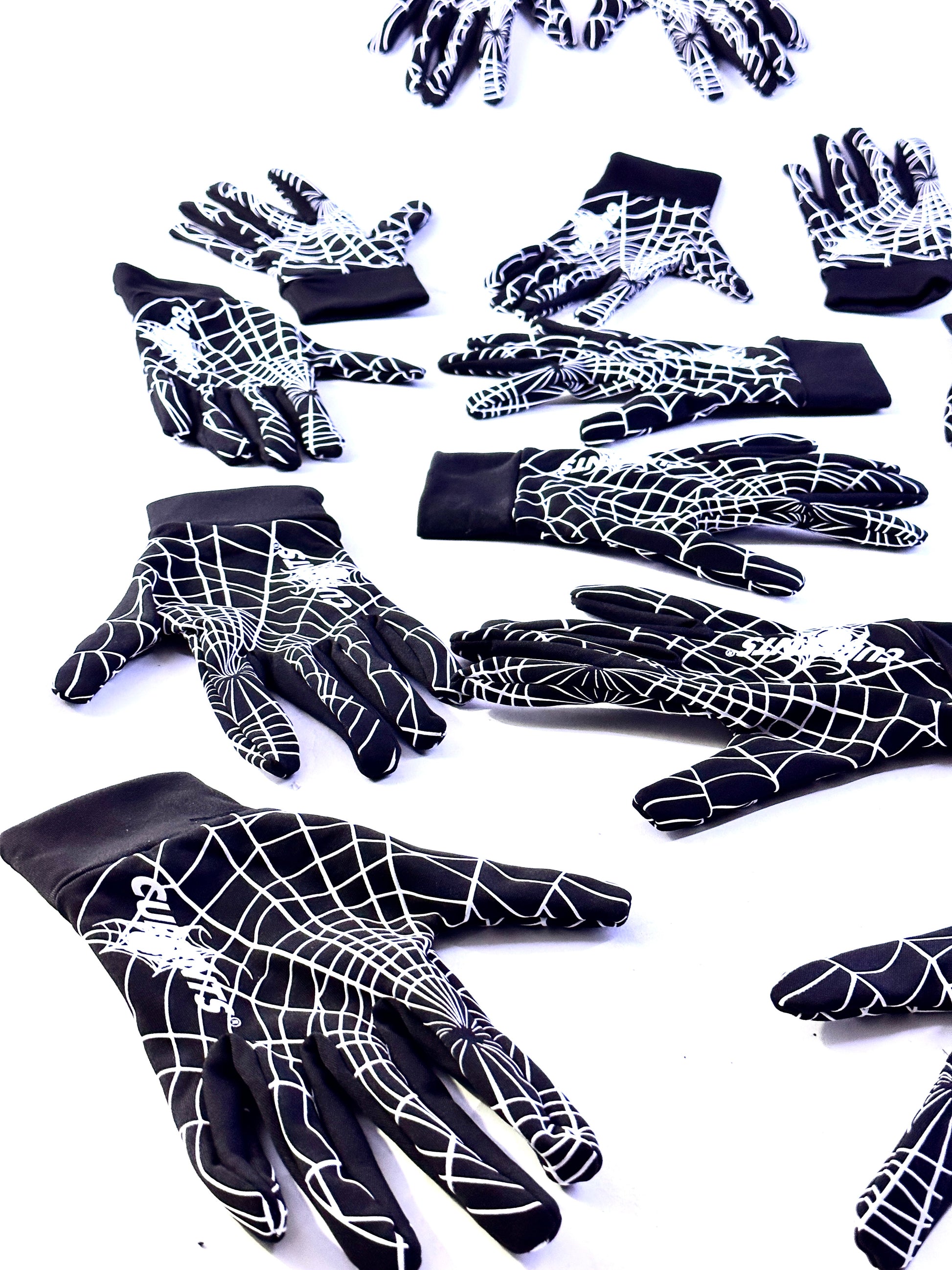 Bulk Order of Spiderweb Gloves V1
